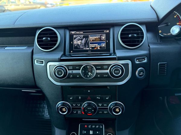 2016 Land Rover Discovery 4 SDV6 HSE Carousel 2