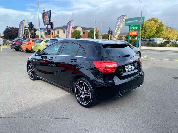 2014 Mercedes-Benz A 200 Super Nice and Tidy Carousel 6