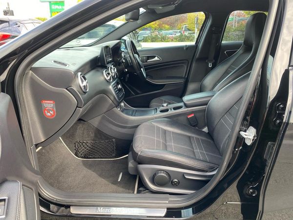 2014 Mercedes-Benz A 200 Super Nice and Tidy Carousel 1