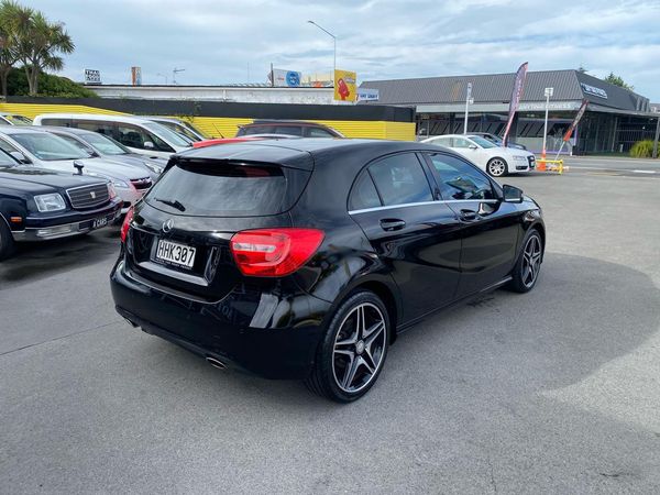 2014 Mercedes-Benz A 200 Super Nice and Tidy Carousel 8