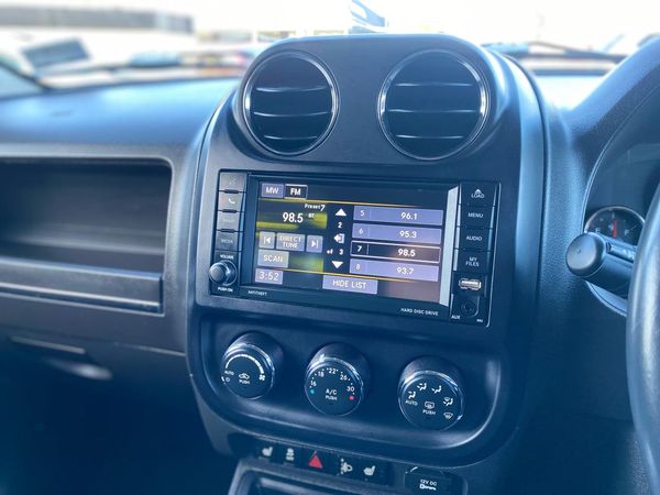 2013 Jeep Patriot NZ NEW / 2.4L CVT AUTO LTD Carousel 4