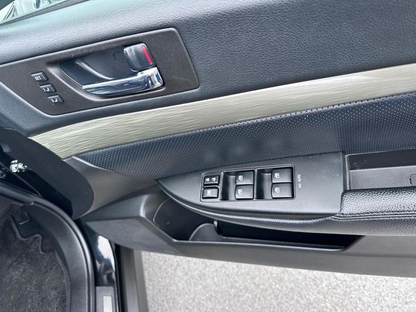 2012 Subaru Outback 2.5i B Sport Eyesight Carousel 18
