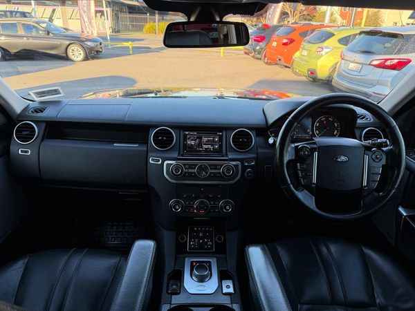 2016 Land Rover Discovery 4 SDV6 HSE Carousel 17