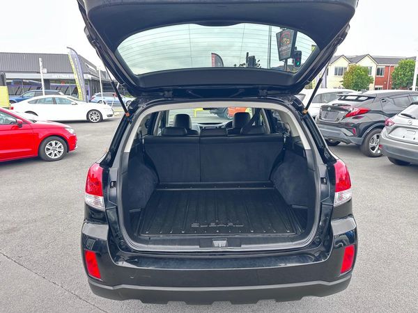 2012 Subaru Outback 2.5i B Sport Eyesight Carousel 17