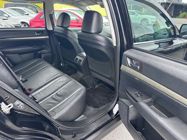 2012 Subaru Outback 2.5i B Sport Eyesight Carousel 9