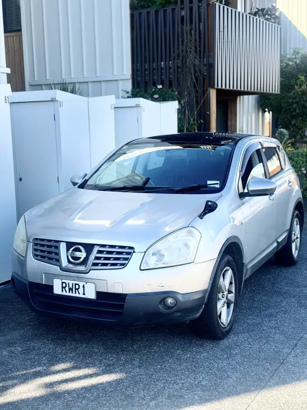 2008 Nissan Dualis Carousel 2