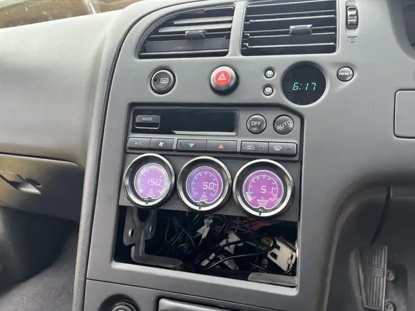 Nissan Skyline R33 & R34 GTST / GTR Triple 52mm DIN Gauge Pod