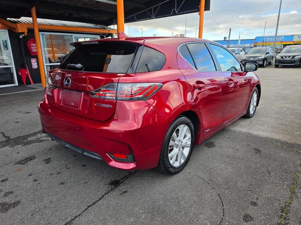 2014 Lexus CT200H Version C Carousel 9