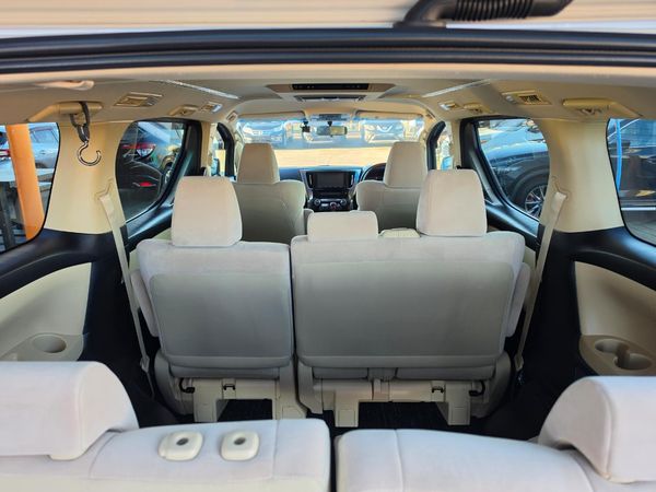 2017 Toyota Vellfire 2.5X Carousel 3