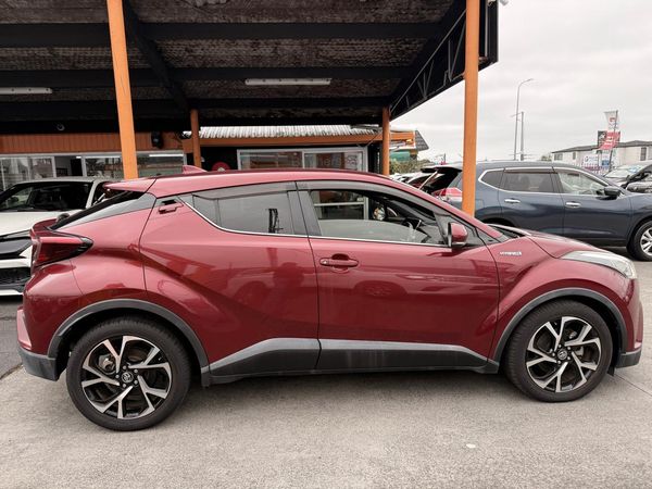 2018 Toyota C-HR G Carousel 6