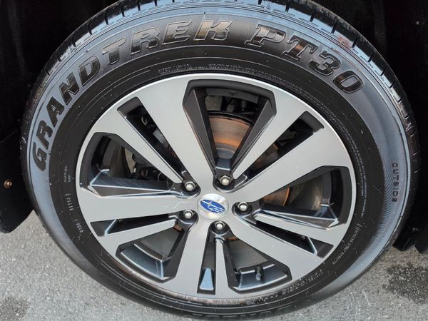 2017 Subaru Outback Premium 2.5 Leather Carousel 7