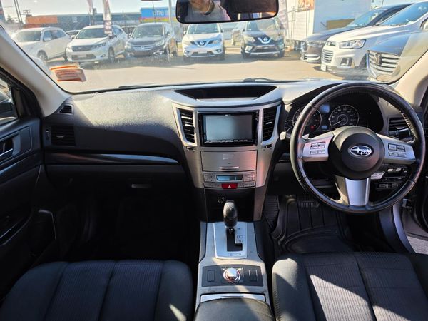 2010 Subaru Legacy 4WD 2.5I EYESIGHT Carousel 7