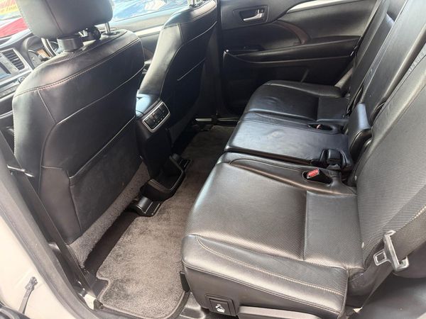 2015 Toyota HIGHLANDER GXL 3.5P/4WD/6AT/SW/ Carousel 1