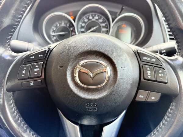 2014 Mazda Atenza Carousel 3