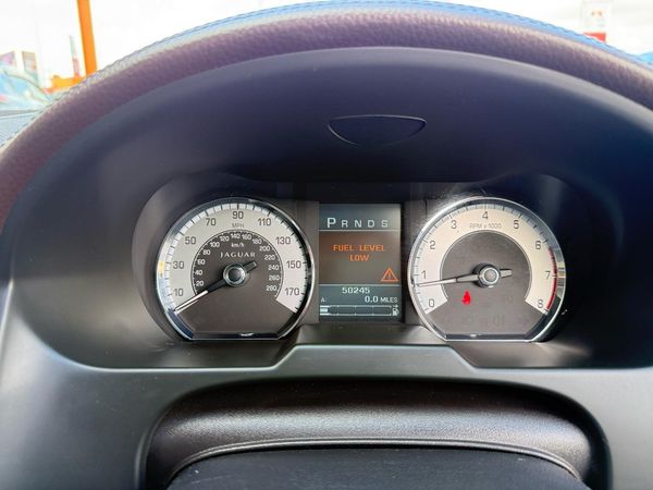 2011 Jaguar XF Sunroof Carousel 5