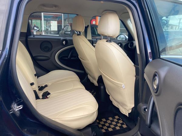 2012 Mini Cooper Crossover Carousel 9