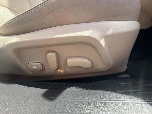 2016 Subaru Legacy B4 LIMITED Carousel 6