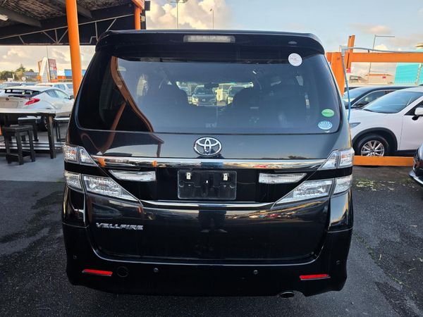 2013 Toyota Vellfire petrol Carousel 8