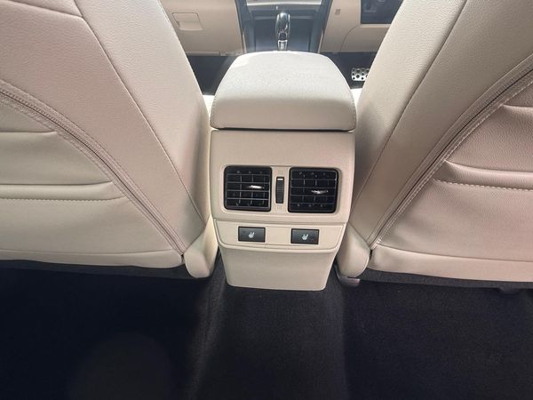 2016 Subaru Legacy B4 LIMITED Carousel 4