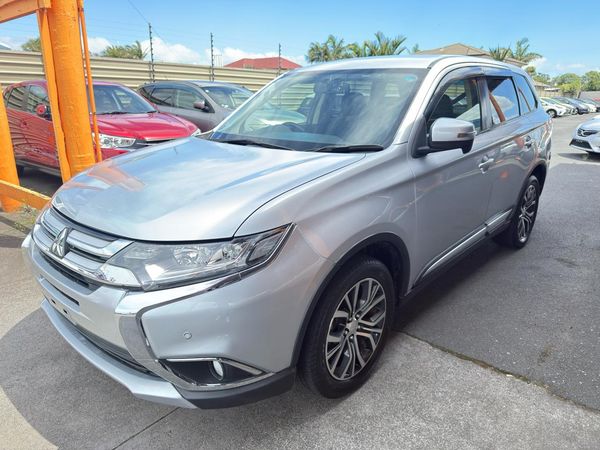 2017 Mitsubishi Outlander 7 Seater LS 2.4P/CVT Carousel 9