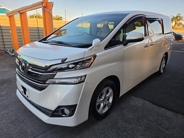 2017 Toyota Vellfire 2.5X Carousel 13