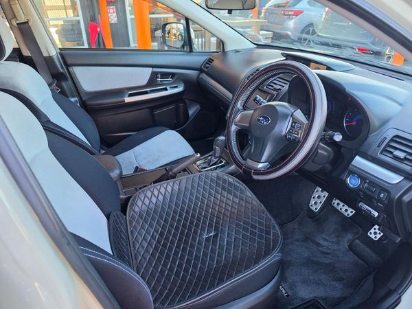 2013 Subaru Impreza XV Hybrid Carousel 12