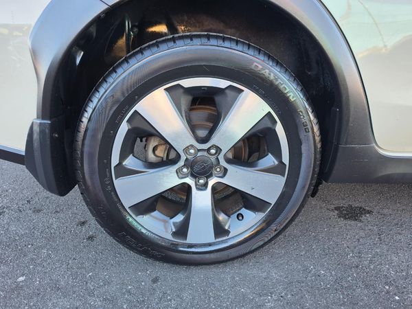 2013 Subaru Impreza XV Hybrid Carousel 5