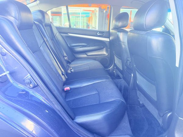2007 Nissan Skyline Carousel 1