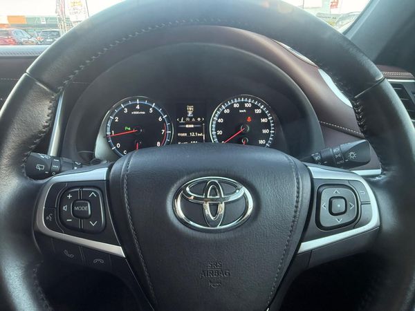 2014 Toyota Harrier Carousel 7