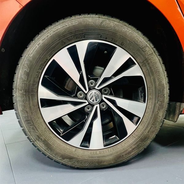 2018 Volkswagen Polo Carousel 3