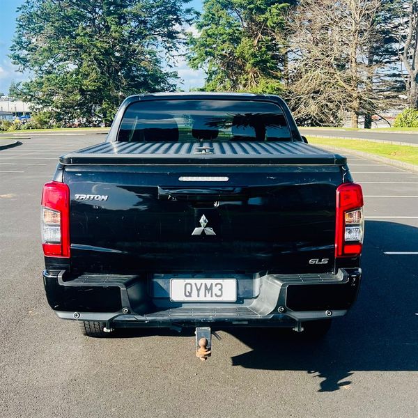 2022 Mitsubishi Triton DC GLSB 4WD 6AT 2.4D Carousel 15