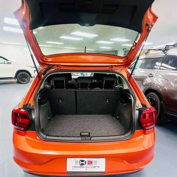2018 Volkswagen Polo Carousel 8