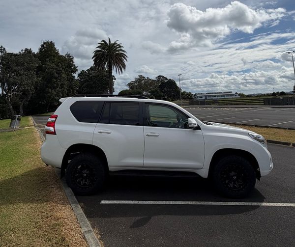 2016 Toyota Landcruiser prado GX 2.8D/4WD/6AT/SW/5 Carousel 14
