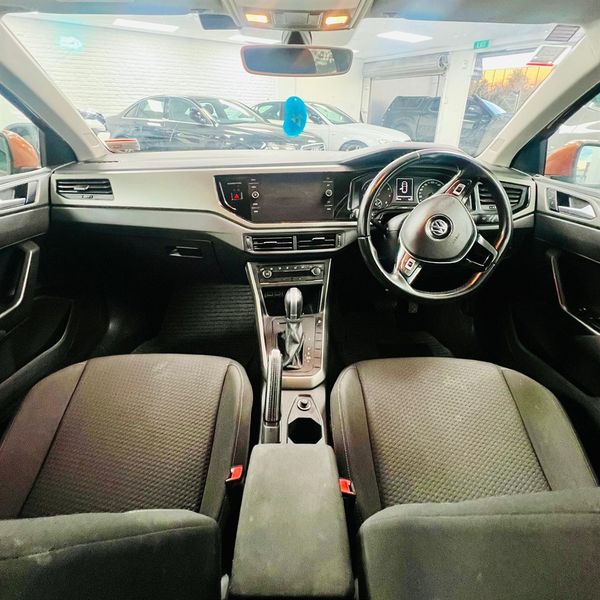 2018 Volkswagen Polo Carousel 10