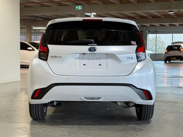 2021 Toyota Aqua Z-GRADE Carousel 16