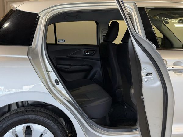 2024 Suzuki Swift XG Carousel 10