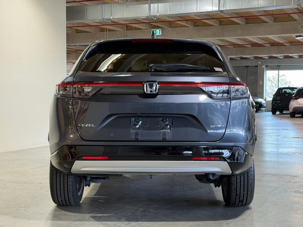 2021 Honda Vezel E:HEV Z Carousel 16