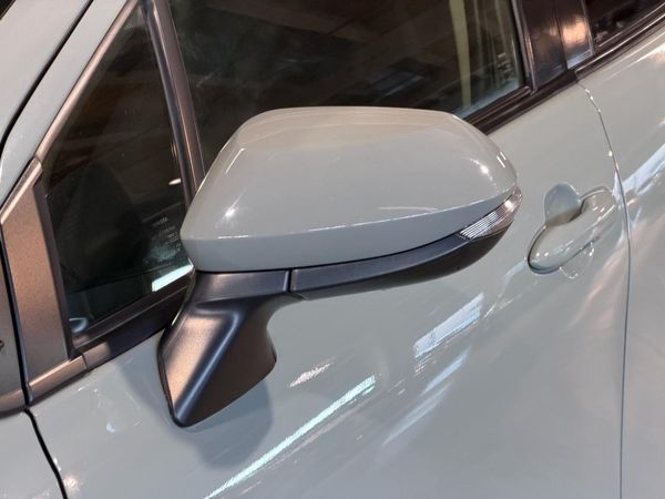 2022 Toyota Aqua X-GRADE Carousel 8