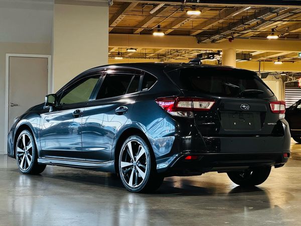 2018 Subaru Impreza Sports Carousel 17