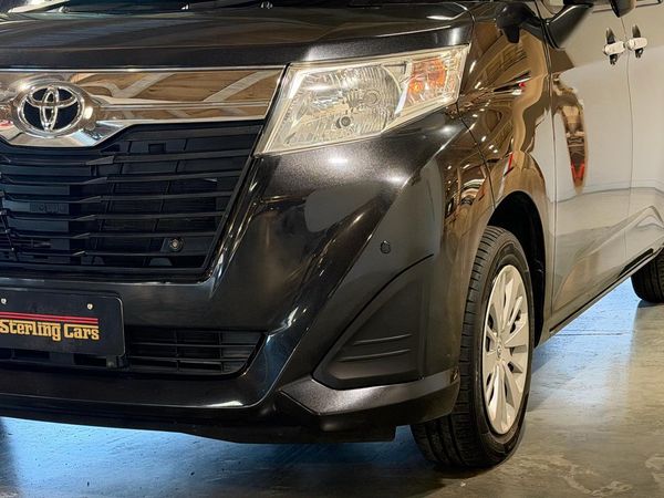 2018 Toyota Roomy G-GRADE Carousel 3