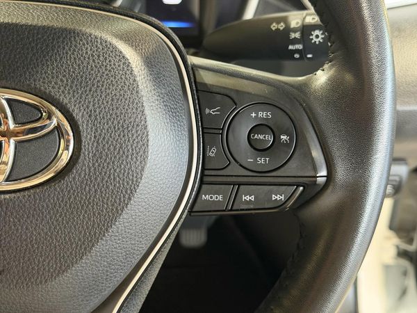 2021 Toyota Corolla Touring Hybrid-S Carousel 8