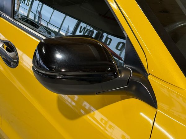2017 Honda Vezel Sensing Brilliant Style ED Carousel 3