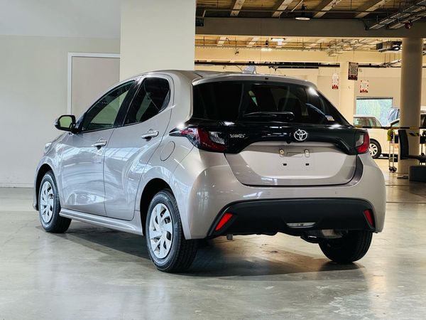 2020 Toyota Yaris X-GRADE Carousel 15
