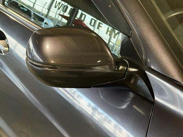 2014 Honda Vezel Hybrid Z Carousel 3