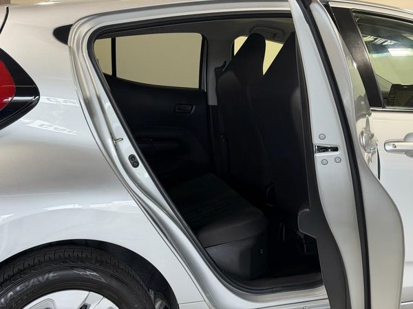 2021 Toyota Aqua X-GRADE Carousel 10
