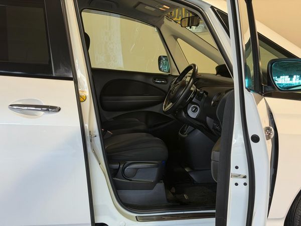 2017 Mazda Biante Granz Sky-Active Carousel 9