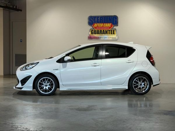 2018 Toyota Aqua "S Grade" Carousel 17