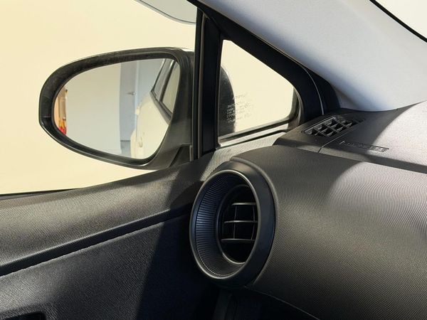 2019 Toyota Aqua L-Grade Carousel 3