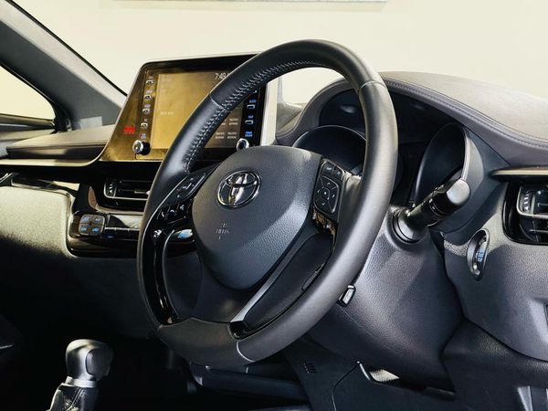2020 Toyota C-HR (G-T)-Grade Carousel 4