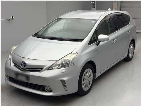 2012 Toyota Prius ALPHA G-GRADE Carousel 2